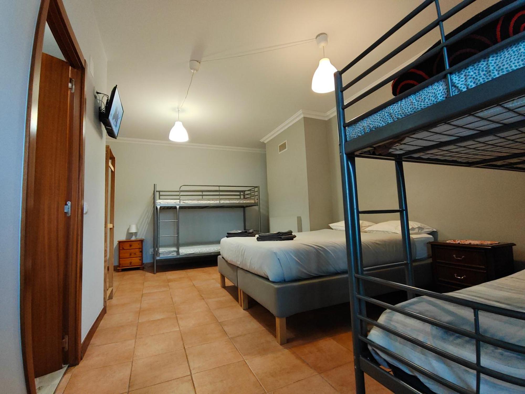 Hotel Residencial Marialva Park à Corroios Extérieur photo